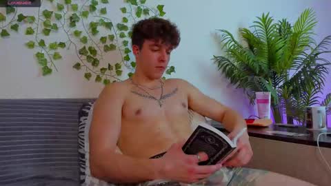 Johny Bravo online show from 10-21-25, 01:45