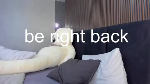 Snapshot of braxiboy chatting on 02-23-25, 08:28 Brax online show from 02-23-25, 08:28