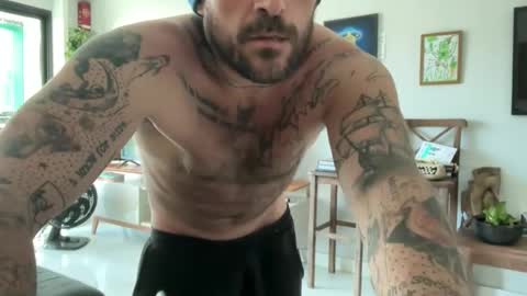 Snapshot of braziliannewyorker chatting on 09-26-25, 07:29 LostAndFoundinBrazil online show from 09-26-25, 07:29