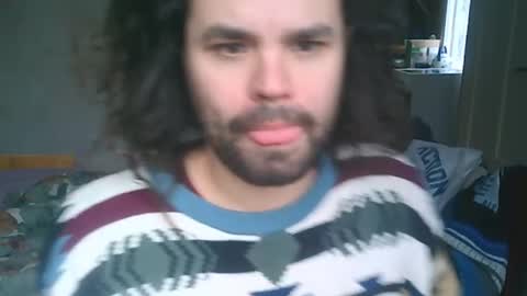 Snapshot of bread89_ chatting on 12-09-24, 11:04 Bread89 online show from 12-09-24, 11:04