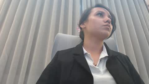 breakfastwithtiffanys online show from 10-17-25, 01:35