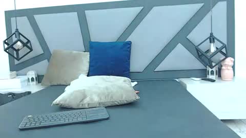 BRENDA VELASQUEZ online show from 02-28-25, 08:39