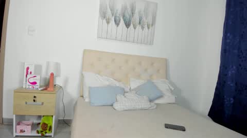 Brenda online show from 09-10-25, 01:16