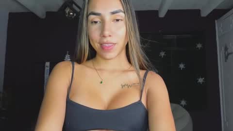 brendaaguerra online show from 12-20-24, 01:58