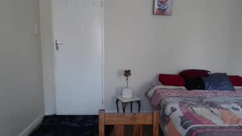 ask me lol online show from 12-26-24, 05:26