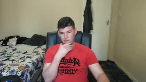 ask me lol online show from 10-08-25, 04:32