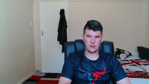 ask me lol online show from 10-25-25, 08:11