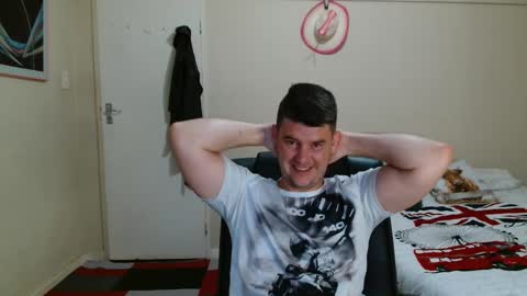 ask me lol online show from 02-13-26, 04:30