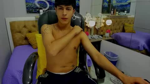 Esteban online show from 09-15-25, 02:22