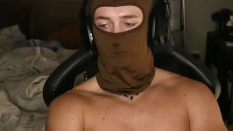 Snapshot of brentonverde chatting on 11-08-25, 11:25 brentonverde online show from 11-08-25, 11:25