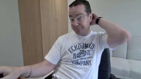 Brett online show from 01-15-26, 01:05