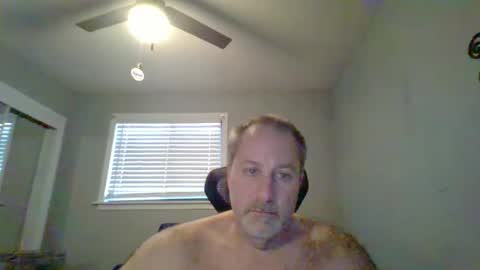Snapshot of brettsky chatting on 02-10-26, 08:46 hey online show from 02-10-26, 08:46