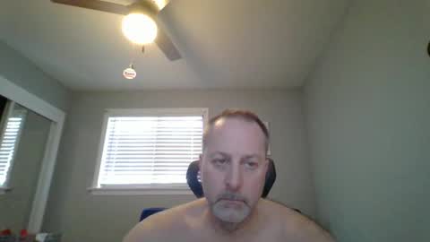 Snapshot of brettsky chatting on 02-22-26, 05:22 hey online show from 02-22-26, 05:22