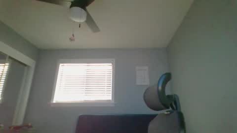 Snapshot of brettsky chatting on 03-07-26, 05:32 hey online show from 03-07-26, 05:32