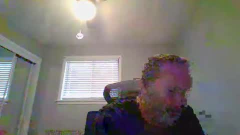 Snapshot of brettsky chatting on 04-19-26, 09:17 hey online show from 04-19-26, 09:17