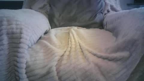 raining down on me online show from 09-13-25, 04:40