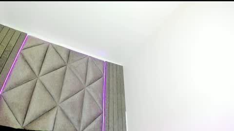 Snapshot of briaconner_ chatting on 01-23-25, 05:56 B R I A online show from 01-23-25, 05:56