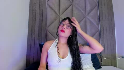 Snapshot of briaconner_ chatting on 02-10-25, 02:08 B R I A online show from 02-10-25, 02:08