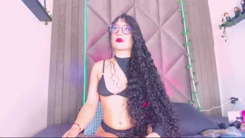 Snapshot of briaconner_ chatting on 11-29-25, 02:14 B R I A online show from 11-29-25, 02:14