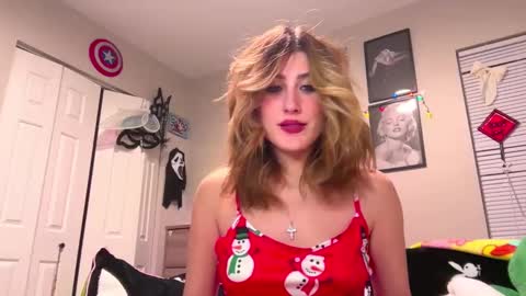 Snapshot of briadominick chatting on 12-06-24, 03:19 Brianna3 online show from 12-06-24, 03:19