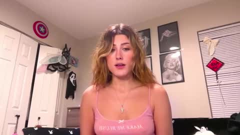 Snapshot of briadominick chatting on 12-22-24, 02:49 Brianna3 online show from 12-22-24, 02:49