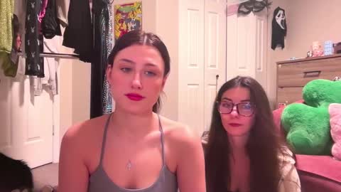 Snapshot of briadominick chatting on 02-18-25, 02:16 Brianna3 online show from 02-18-25, 02:16