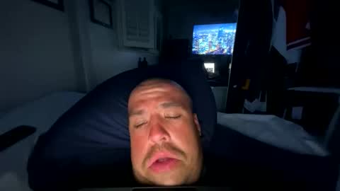 brian3890620 online show from 10-27-25, 07:12