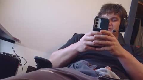brian7891012 online show from 05-04-26, 04:03