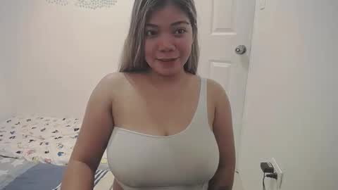 Snapshot of briana_lovexx chatting on 03-07-25, 12:37 Briana online show from 03-07-25, 12:37