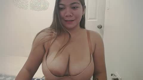 Snapshot of briana_lovexx chatting on 10-09-25, 12:30 Briana online show from 10-09-25, 12:30