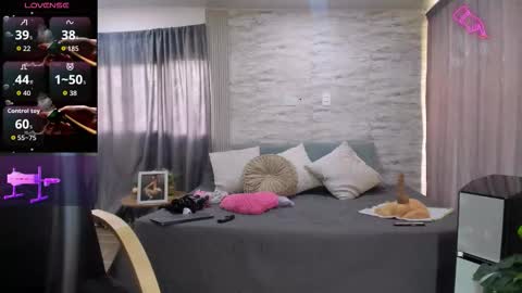 Snapshot of briana_preston91 chatting on 10-29-25, 02:19 briana preston online show from 10-29-25, 02:19