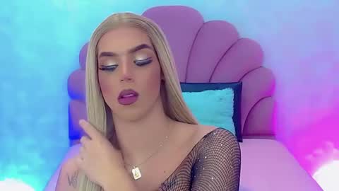 BRIANA online show from 12-11-24, 03:37