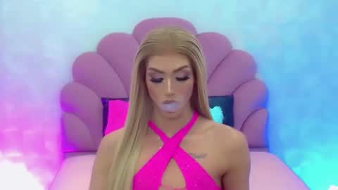 BRIANA online show from 12-29-24, 04:27