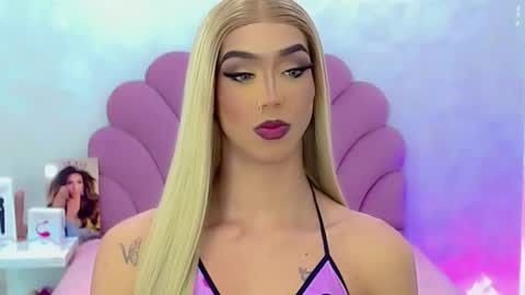 BRIANA online show from 02-25-26, 02:27