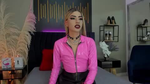 Snapshot of briana_white chatting on 02-13-25, 08:13 briana_white online show from 02-13-25, 08:13