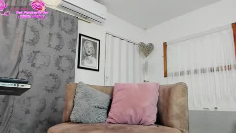 briana online show from 02-02-26, 12:26