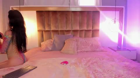  Briana  online show from 04-24-26, 09:39