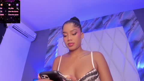 Snapshot of brianarichardson_ chatting on 01-25-25, 04:24  Briana  online show from 01-25-25, 04:24