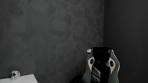 Brian online show from 02-07-25, 01:11