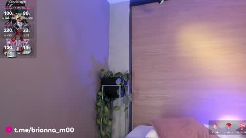 Snapshot of brianna_monroe_ chatting on 06-12-26, 04:17 Brianna online show from 06-12-26, 04:17