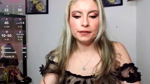 Snapshot of brianna_smoke chatting on 10-17-25, 04:09 brianna online show from 10-17-25, 04:09