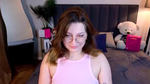 briarwynn online show from 03-29-26, 01:49