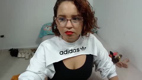 brida_angela29 online show from 12-22-25, 12:02