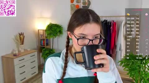 Snapshot of bridgetthellard chatting on 03-14-26, 01:01 Megan online show from 03-14-26, 01:01