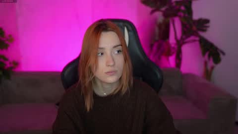 Diamonds Girls online show from 11-30-25, 07:40