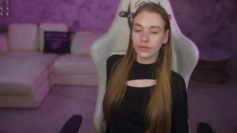 Diamonds Girls online show from 04-06-26, 07:37