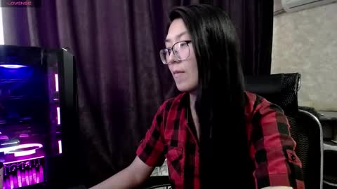 Snapshot of brightssmiles chatting on 02-11-25, 10:04 Aisha online show from 02-11-25, 10:04