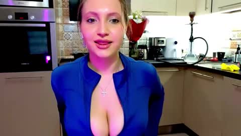 Snapshot of brightsstar chatting on 03-14-26, 06:24 Mitty online show from 03-14-26, 06:24