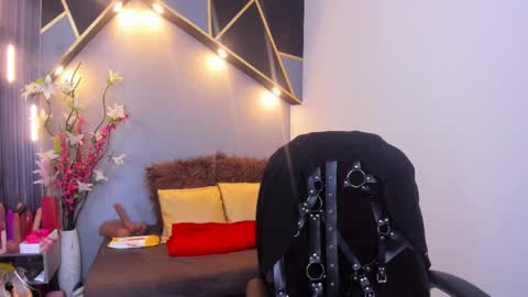 BRIGITTE online show from 02-20-26, 01:24