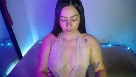 Snapshot of brihana21 chatting on 09-23-25, 12:13 Bri your Favorite online show from 09-23-25, 12:13